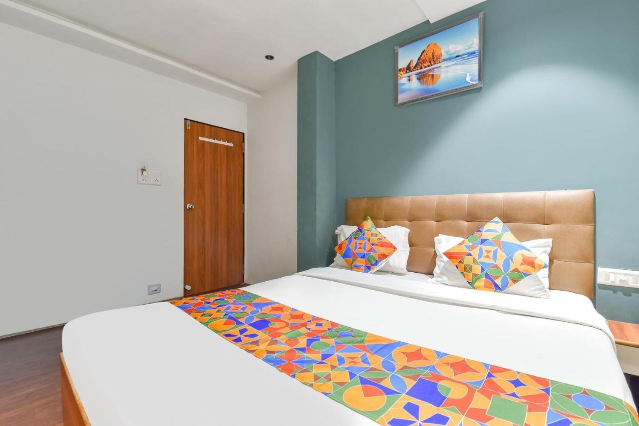 Fabhotel Nidhivan, Udhna Junction Surate Exterior foto